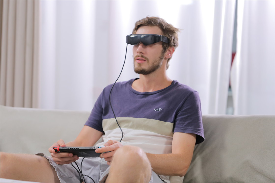 نظارات ثلاثية الأبعاد 1080P HDMI & TYPE C 1800 Nits VR نظارات ذكية للفيديو / الألعاب